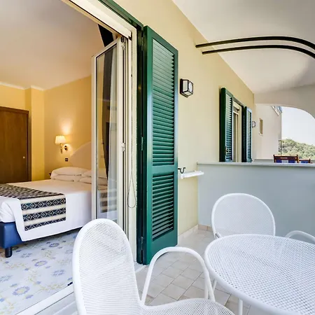 Otel Western La Solara 4*