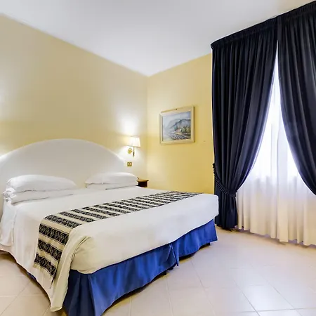 Western La Solara Otel 4*