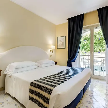 Western La Solara Sorrent