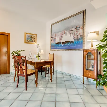 Western La Solara Σορέντο